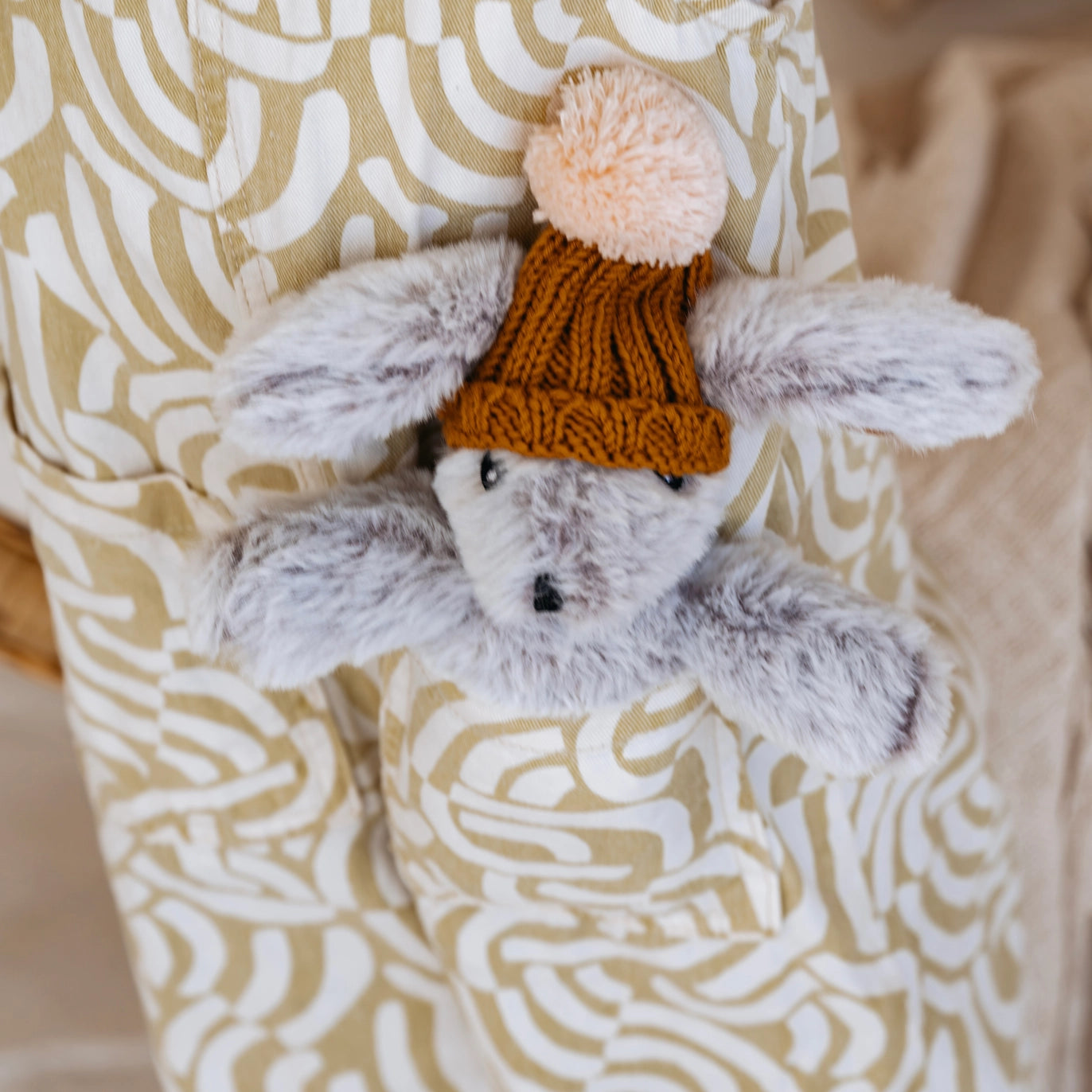 Edith Rabbit (Mini)